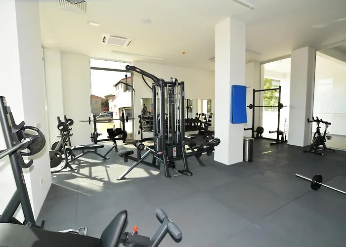Sunnyvillas: New & Gym In Kapparis アパート